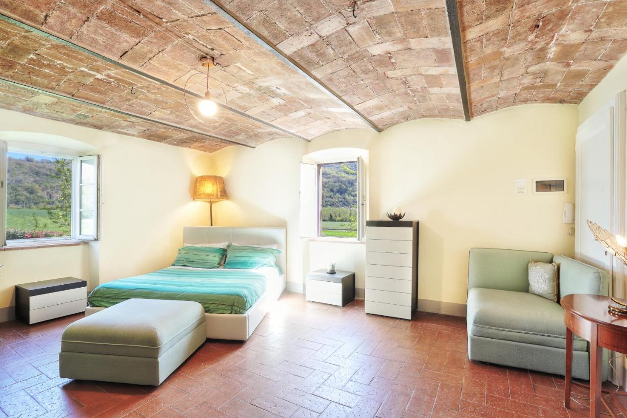 Baciano Azienda Agrituristico Venatoria Capolona Екстер'єр фото